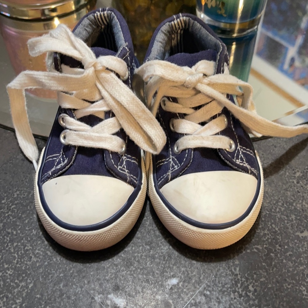 Tommy Hilfiger Baby Boys Navy Canvas Sneakers White Rubber Sole & Lace-Up Size 6